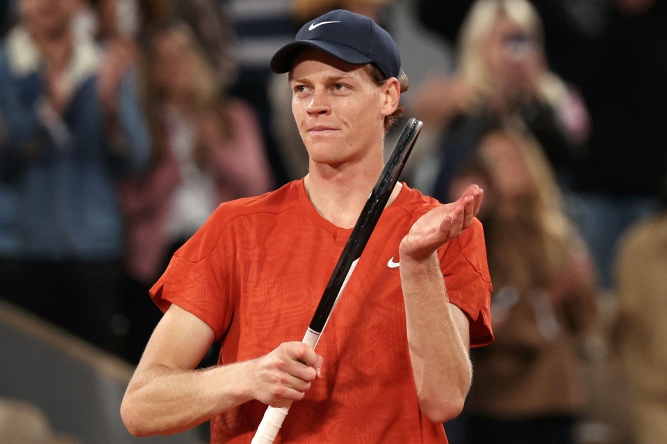 本举行的某 本举行的某