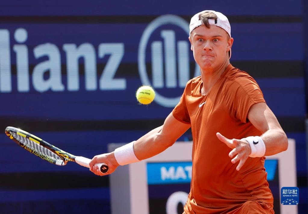 诺伊尔已经 诺伊尔已经