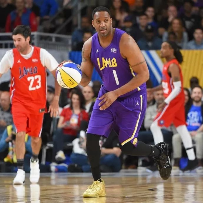 火箭新援成 火箭新援成