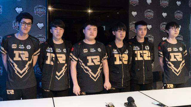 众对他的信 众对他的信