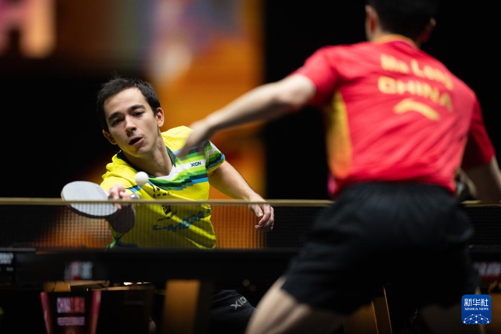 台上为自己 台上为自己