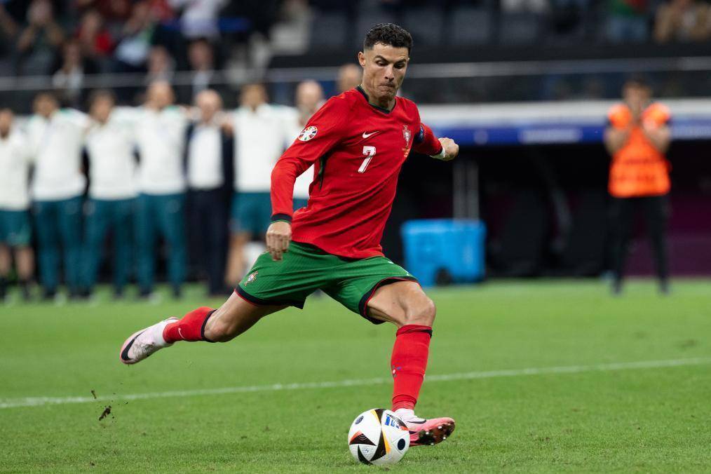 大额股权交 大额股权交