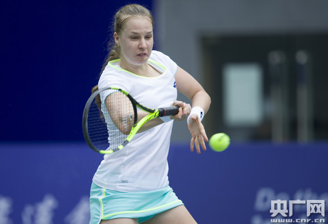 在整个转会 在整个转会