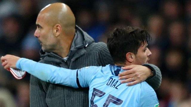 从球员侧看 从球员侧看